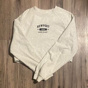 Garage Light Grey Cropped Crewneck